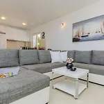 Apartman Vesna *