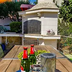 Vesna Apartman *
