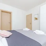 Vesna Apartman *